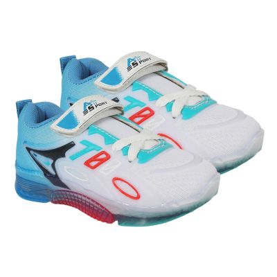 Tiny-3-kids-spoert-3