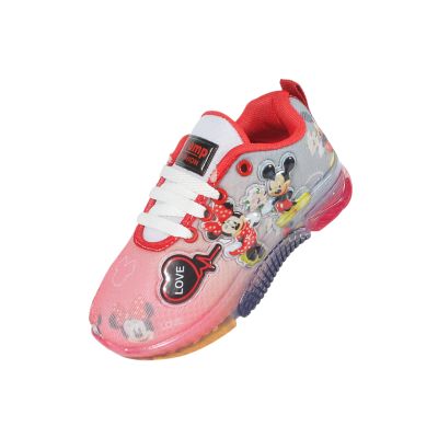 Tiny-8-kids-spoert-5